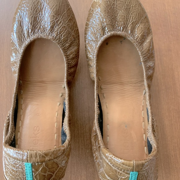 Tieks Shoes - Tieks sienna brown size 9!